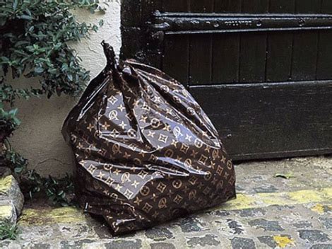 trash bag louis vuitton